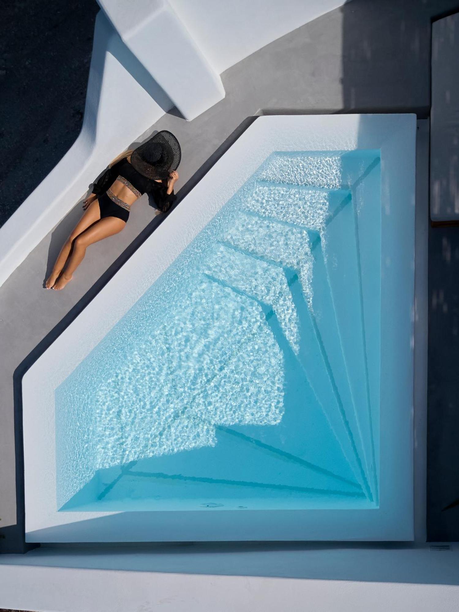 Phos The Boutique Hotel อาโกรตีรี ภายนอก รูปภาพ