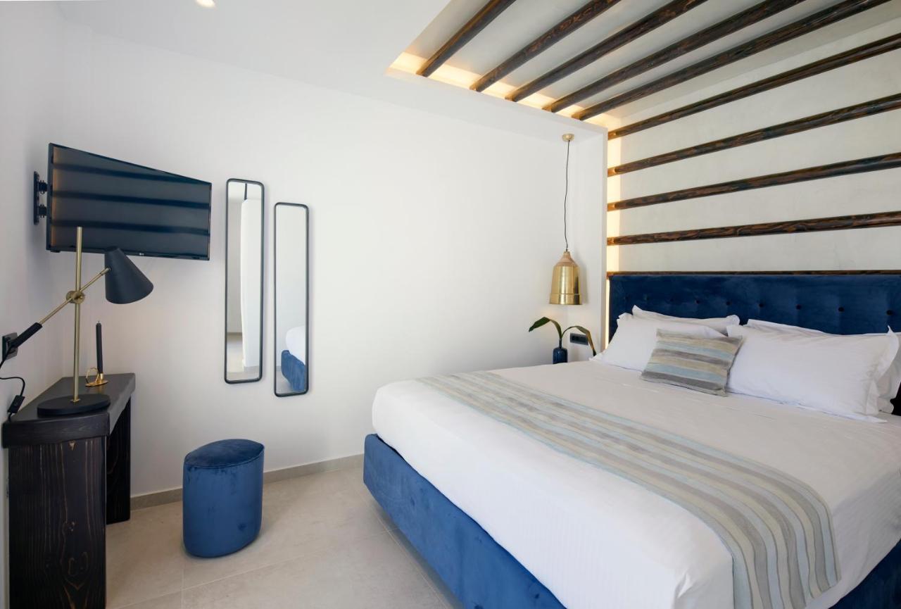 Phos The Boutique Hotel อาโกรตีรี ภายนอก รูปภาพ